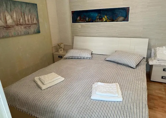 Διαμέρισμα Kolorina *